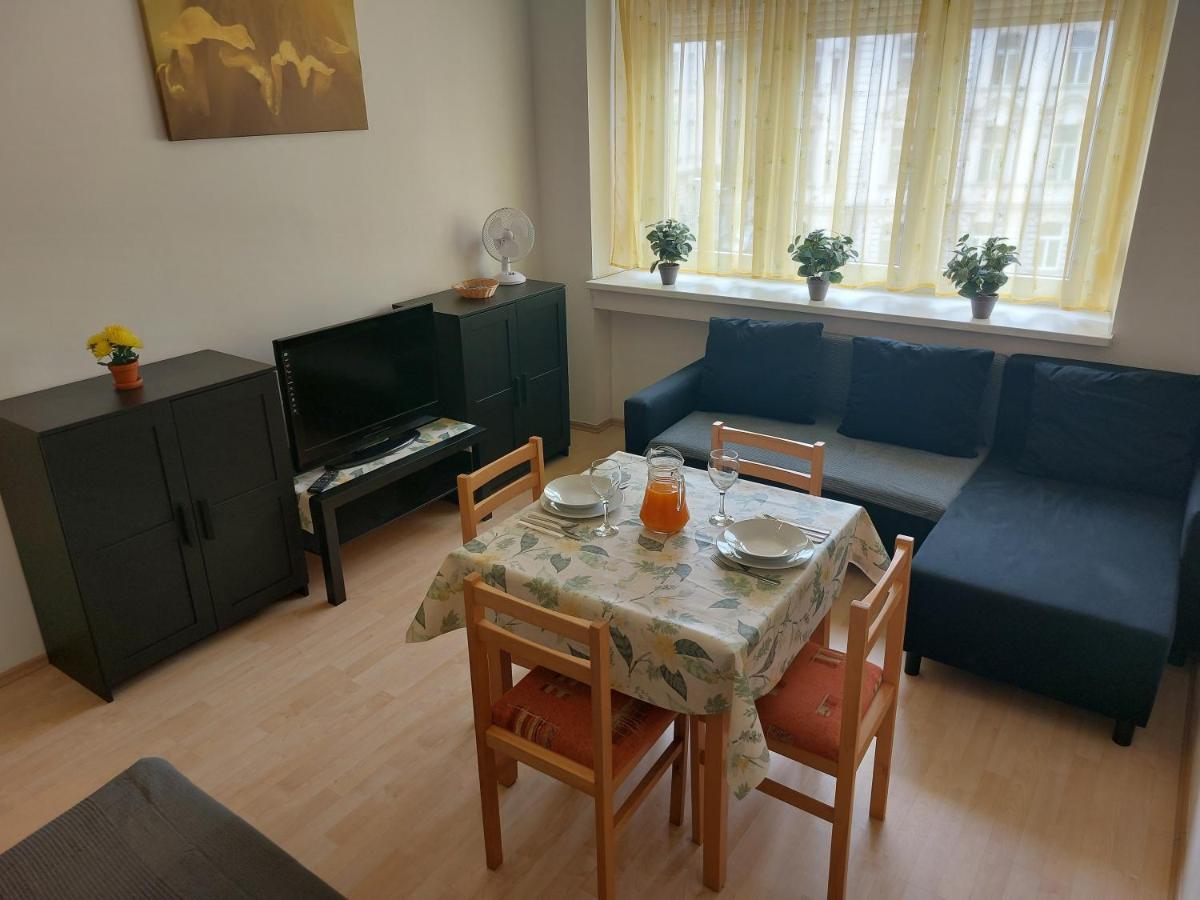 Apartman Michaela Братислава Екстер'єр фото